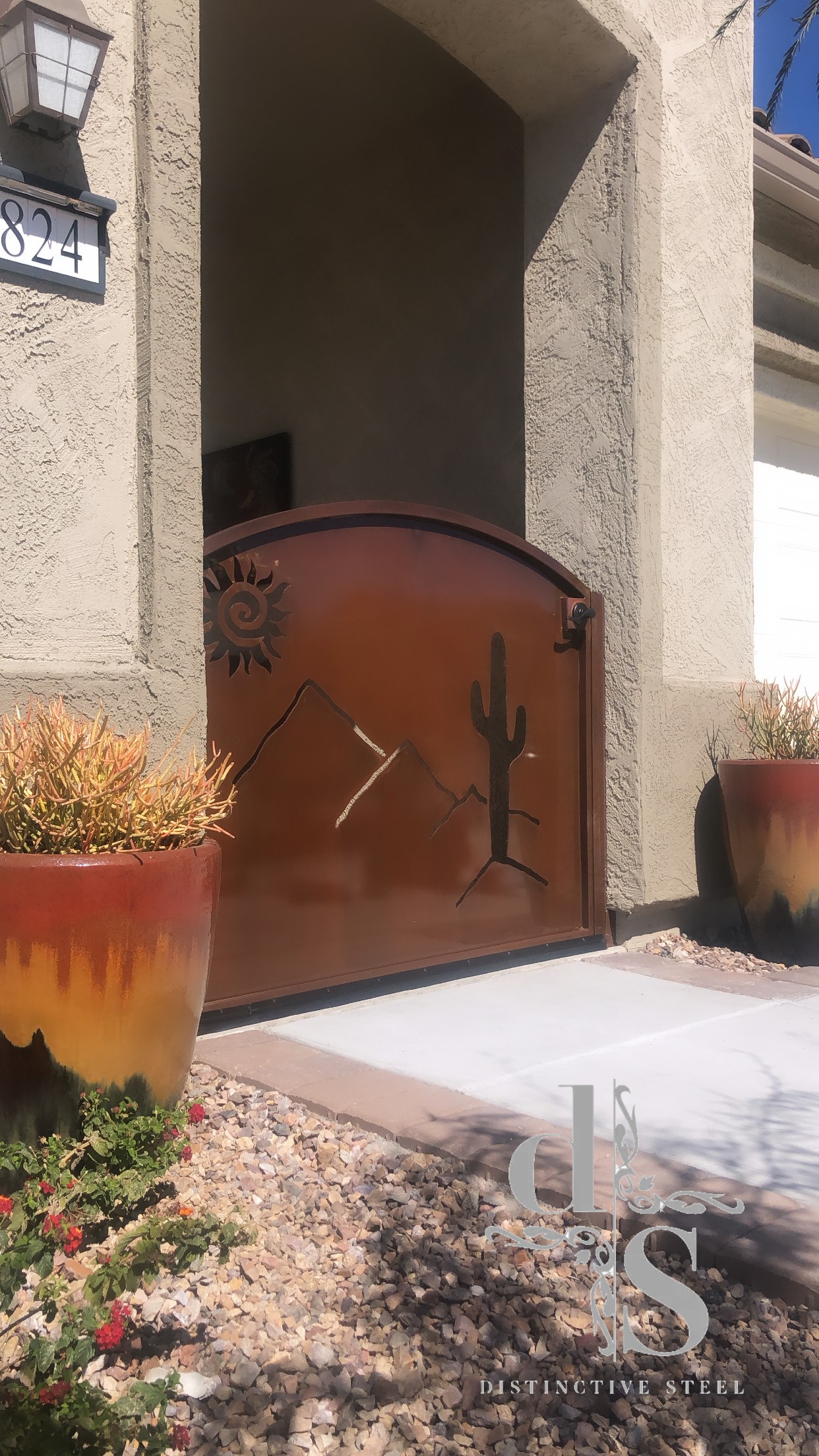 5DC9606C-FC19-4741-BF75-50579154A254