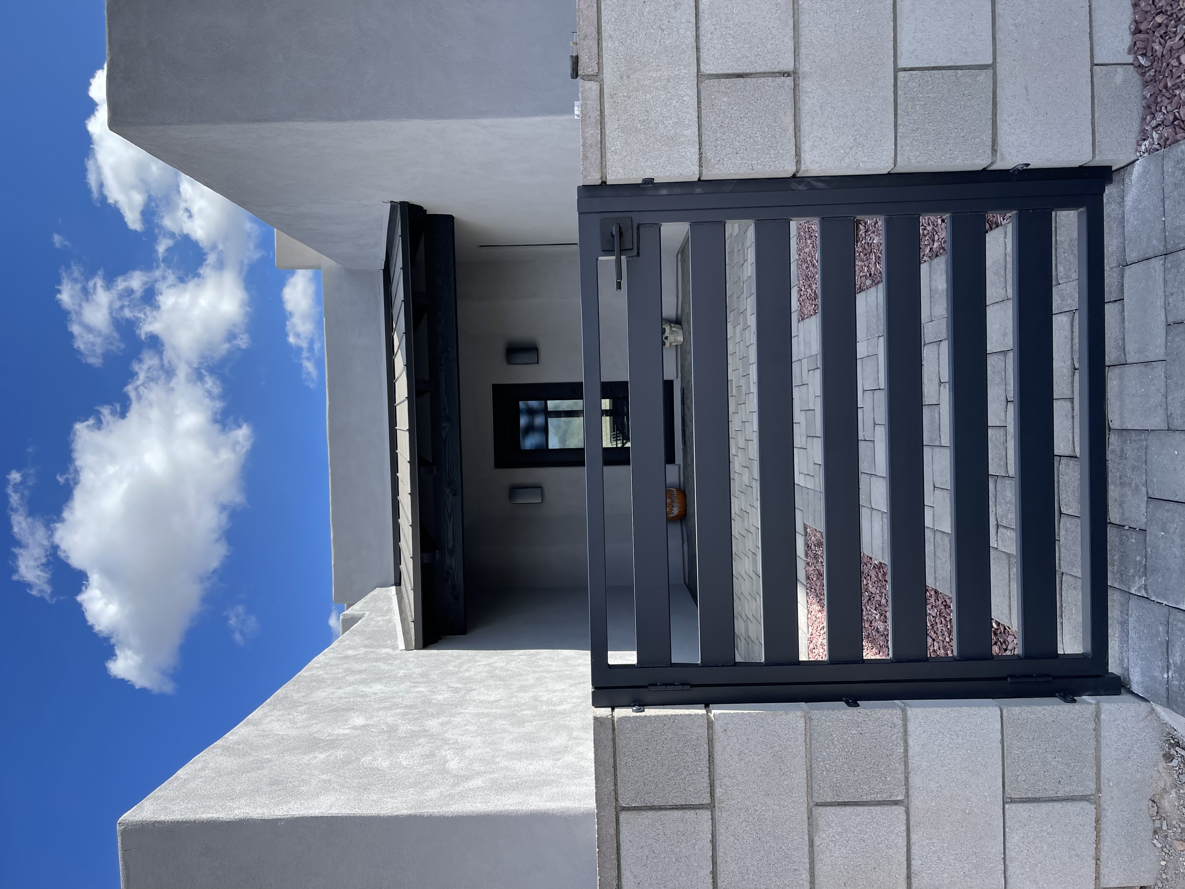 60A6561D-83A8-401A-86B5-8924169B117F