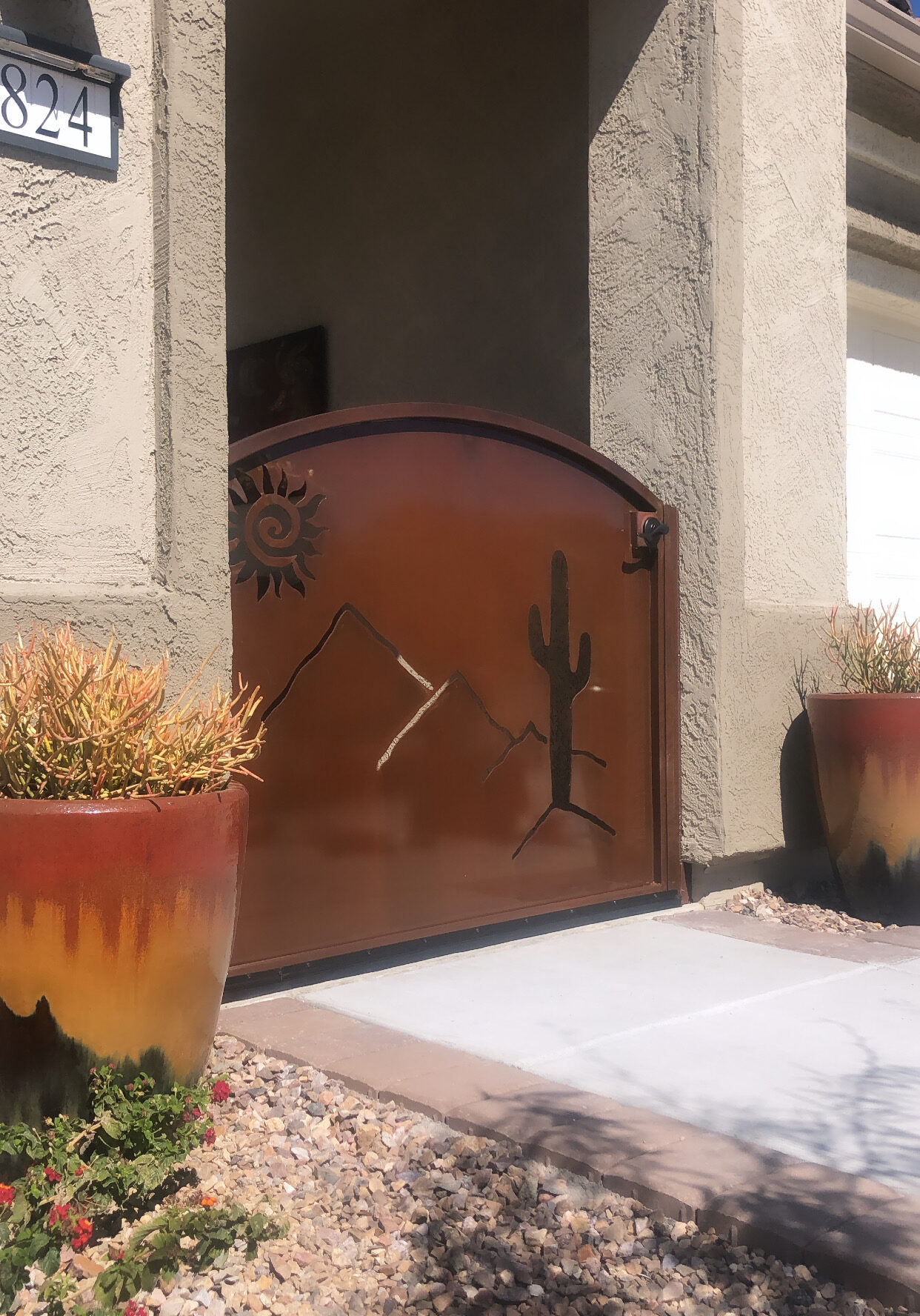 5DC9606C-FC19-4741-BF75-50579154A254