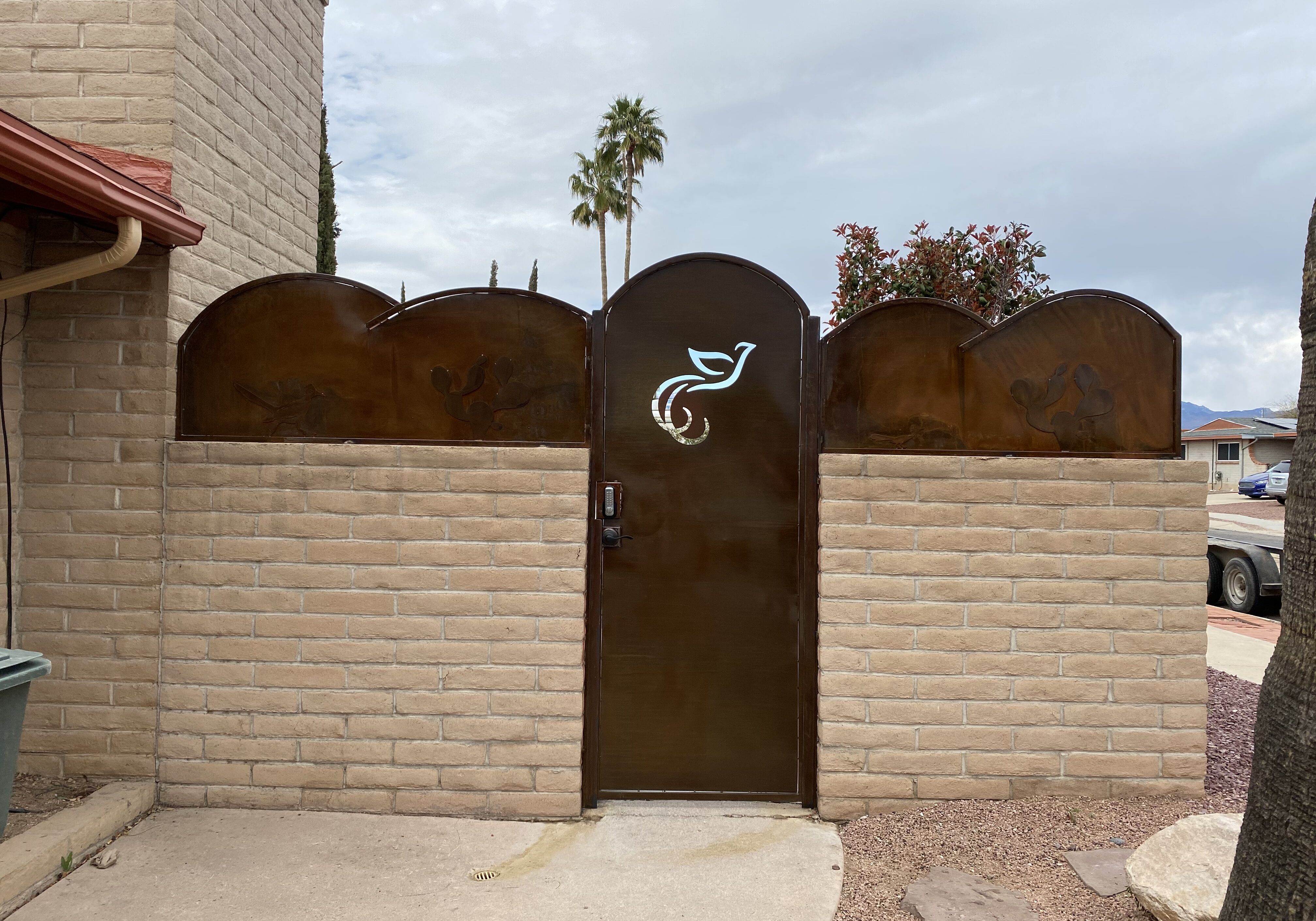 D6F92F12-A0BA-4BD5-974C-2B33E9ED7999