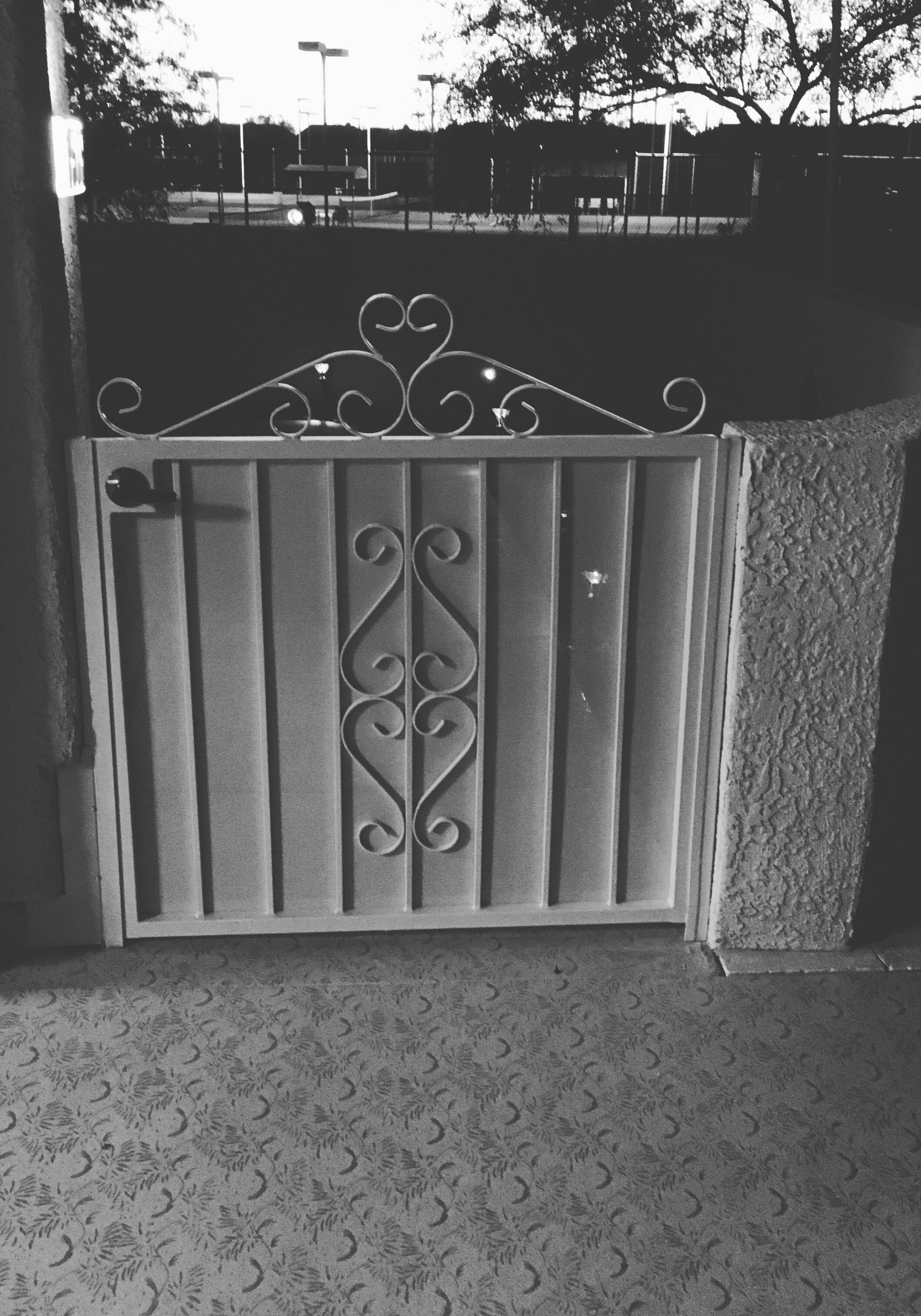 Custom Gate